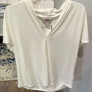 H&M White Relaxed V-Neck Short Sleeve Tee